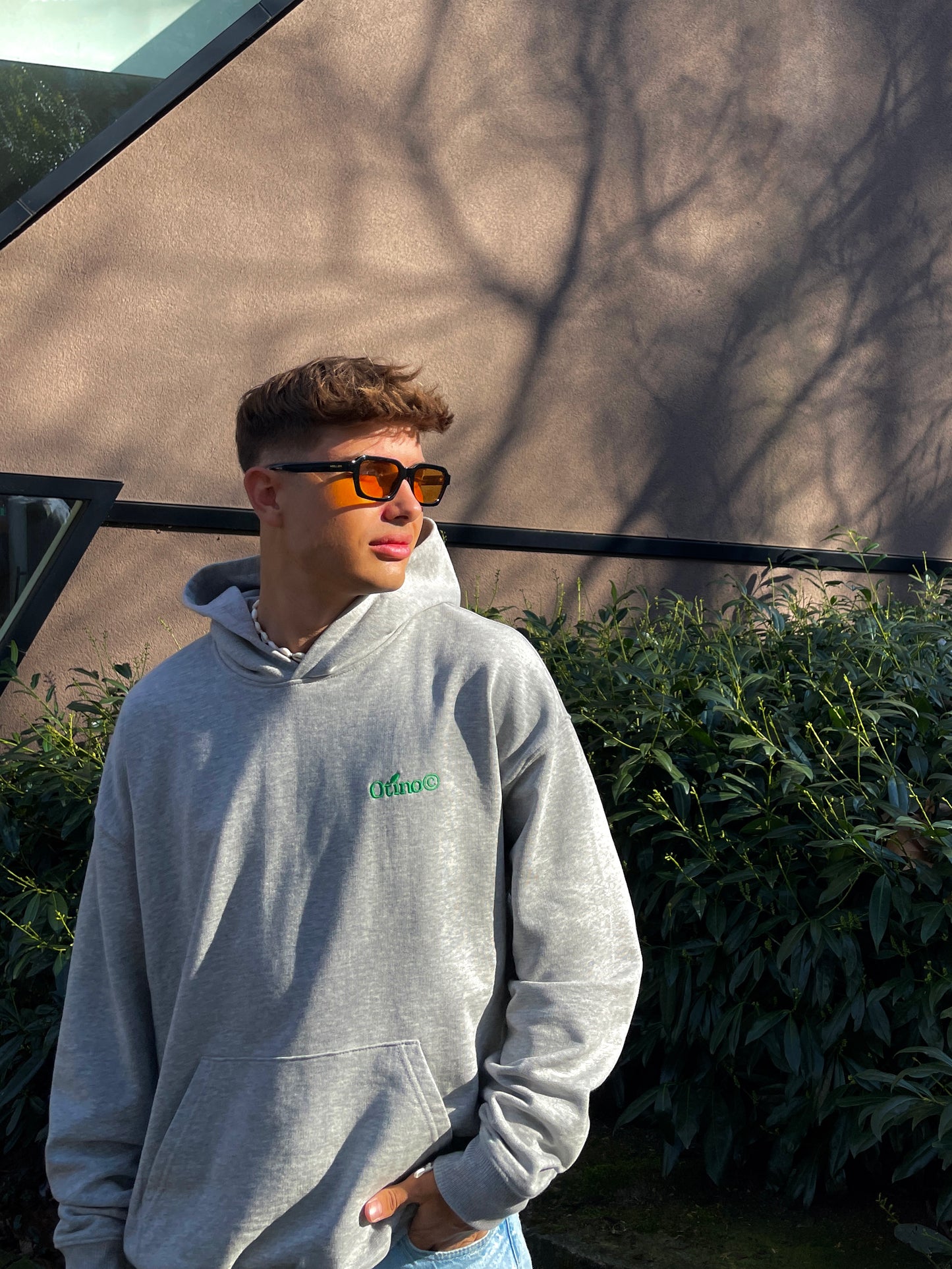 Oversized Hoodie mit Otino© Green Stitching in Heather Gray